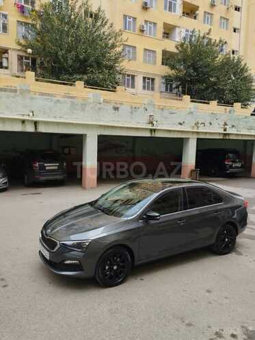Skoda Rapid 2021, 63,000 km - 1.6 l - Bakı