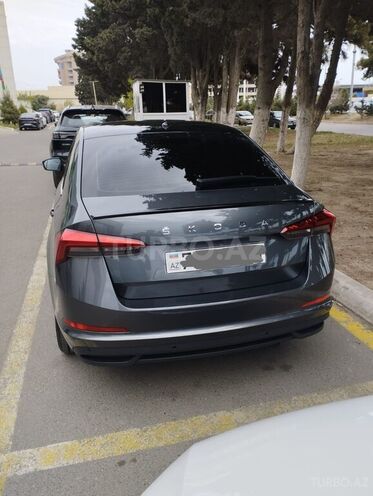 Skoda Rapid 2021, 63,000 km - 1.6 l - Bakı