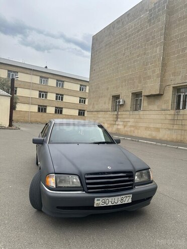 Mercedes C 240 1998, 398,000 km - 2.4 l - Bakı