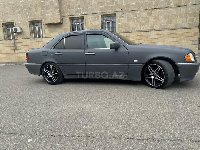 Mercedes C 240 1998, 398,000 km - 2.4 l - Bakı