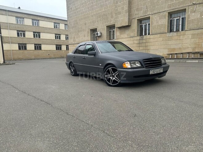 Mercedes C 240 1998, 398,000 km - 2.4 l - Bakı