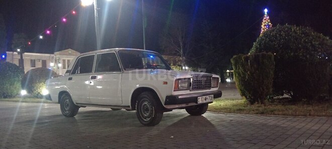 LADA (VAZ) 2107 2004, 95,000 km - 1.6 л - Tovuz