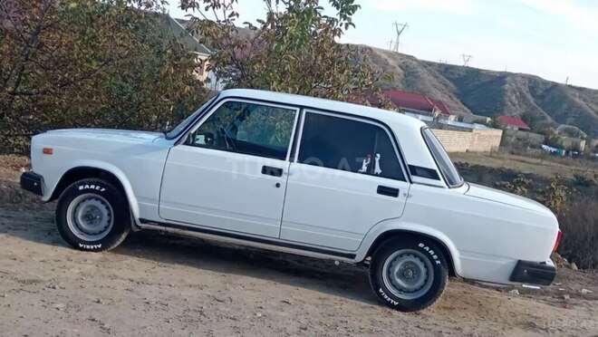 LADA (VAZ) 2107 2004, 95,000 km - 1.6 л - Tovuz