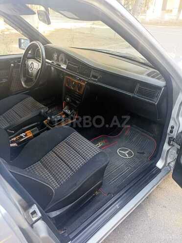 Mercedes 190 1991, 567,895 km - 2.0 л - Sumqayıt