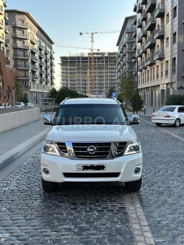 Nissan Patrol 2018, 110,000 km - 4.0 l - Bakı