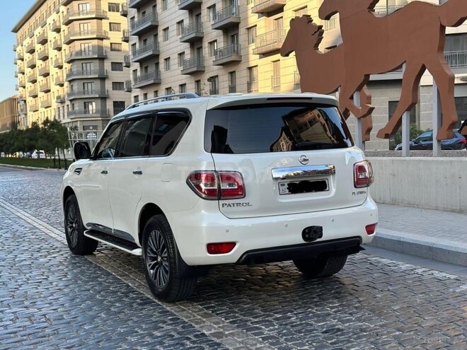Nissan Patrol 2018, 110,000 km - 4.0 l - Bakı