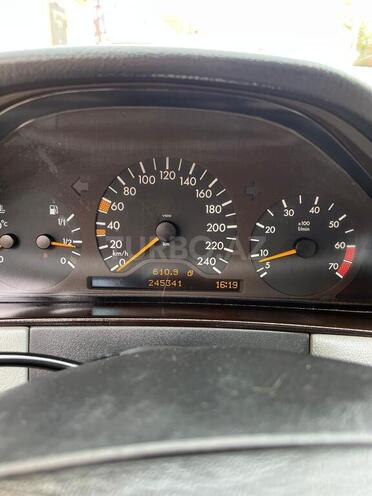 Mercedes C 240 1999, 245,400 km - 2.4 л - Bakı