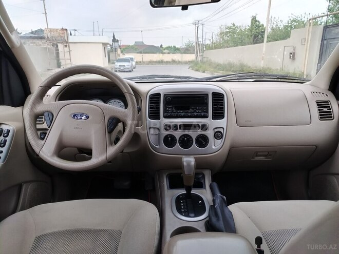 Ford Escape 2005, 305,780 km - 3.0 l - Bakı