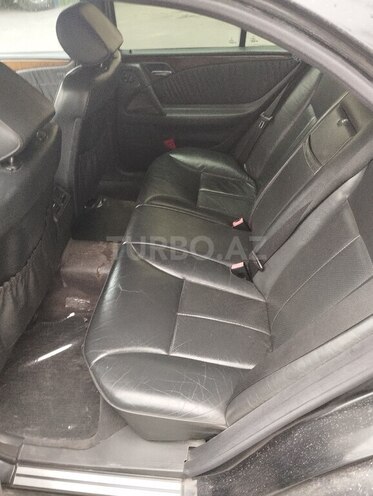 Mercedes E 240 1998, 275,000 km - 2.4 l - Bakı