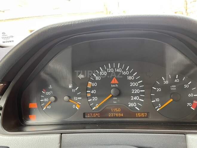 Mercedes E 280 1997, 237,694 km - 2.8 l - Sumqayıt