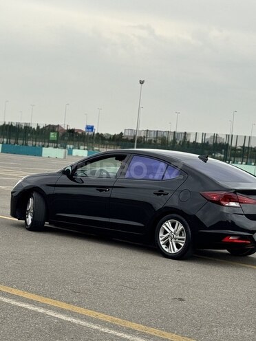Hyundai Elantra 2019, 96,000 km - 2.0 l - Bakı