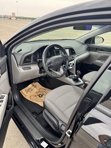 Hyundai Elantra 2019, 96,000 km - 2.0 l - Bakı