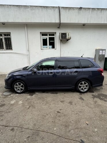 Toyota Corolla Fielder 2015, 50,250 km - 1.5 l - Bakı