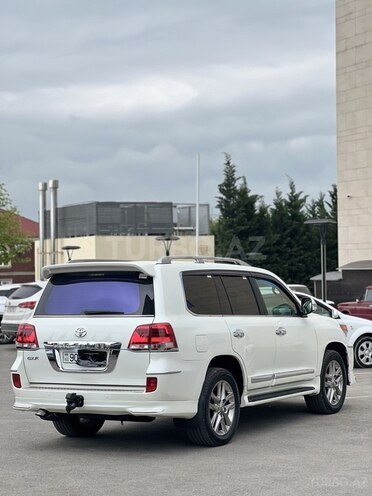 Toyota Land Cruiser 2012, 275,122 km - 4.0 l - Quba