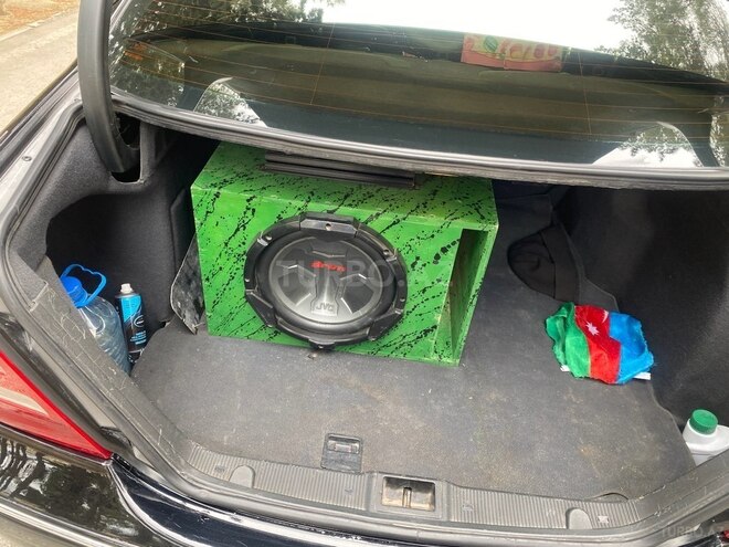 Mercedes C 320 2002, 255,000 km - 3.2 l - Sumqayıt