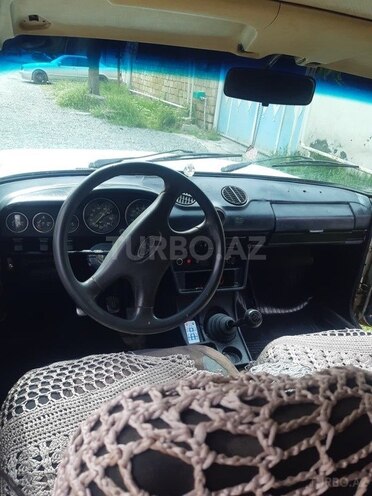 LADA (VAZ) 2106 1993, 50,000 km - 1.6 l - Yevlax