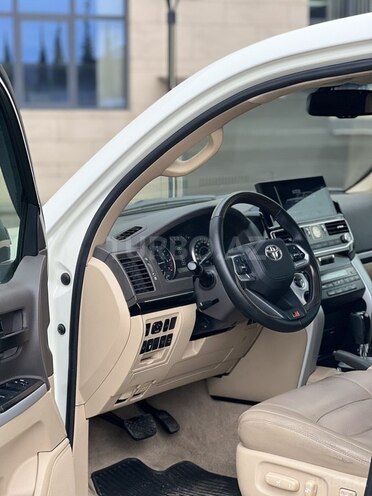 Toyota Land Cruiser 2012, 275,122 km - 4.0 l - Quba