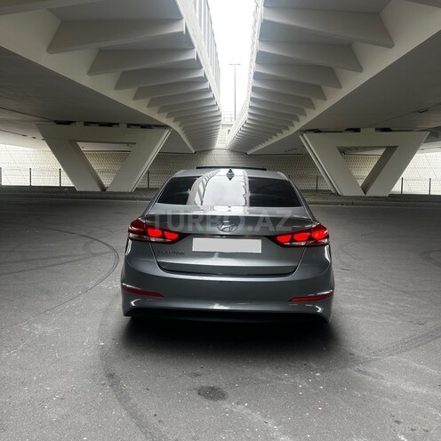 Hyundai Elantra 2017, 98,000 km - 2.0 л - Bakı