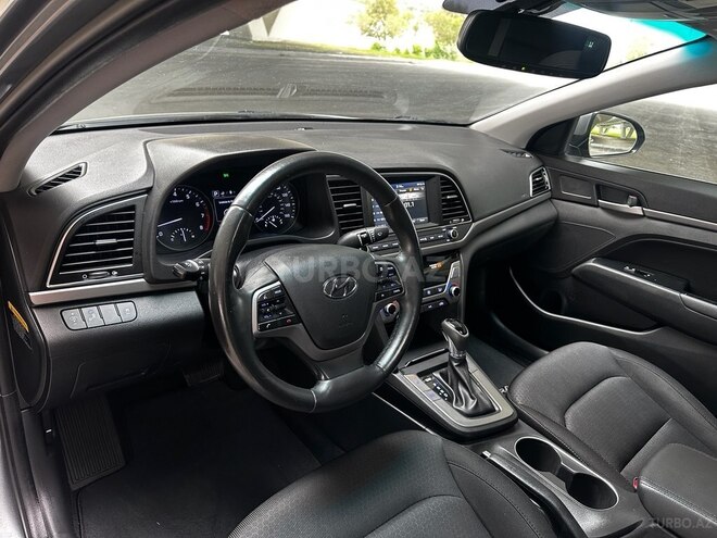 Hyundai Elantra 2017, 98,000 km - 2.0 л - Bakı