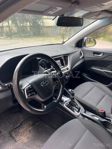 Hyundai Accent 2018, 165,000 km - 1.6 l - Bakı