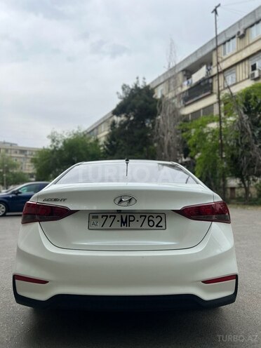 Hyundai Accent 2018, 165,000 km - 1.6 l - Bakı