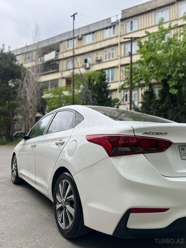 Hyundai Accent 2018, 165,000 km - 1.6 l - Bakı
