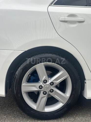 Toyota Camry 2011, 220,000 km - 2.5 l - Bakı