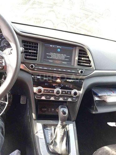 Hyundai Elantra 2019, 185,075 km - 2.0 l - Bakı