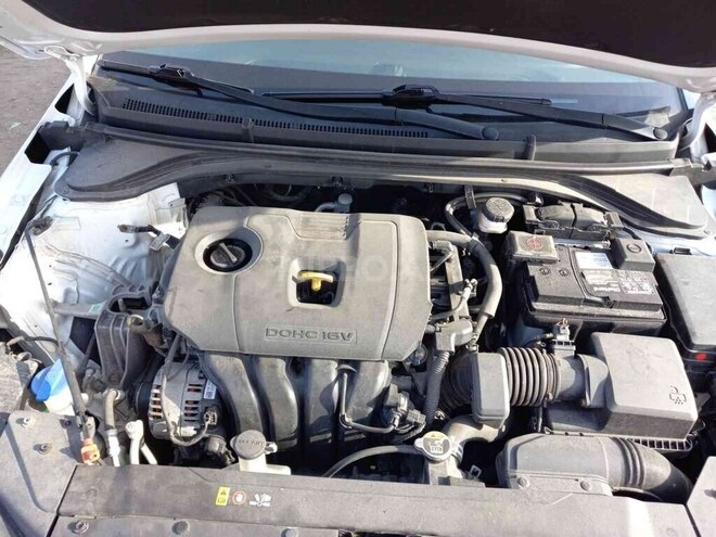 Hyundai Elantra 2019, 185,075 km - 2.0 l - Bakı