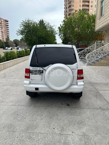 Mitsubishi Pajero io 1999, 320,000 km - 1.8 л - Bakı