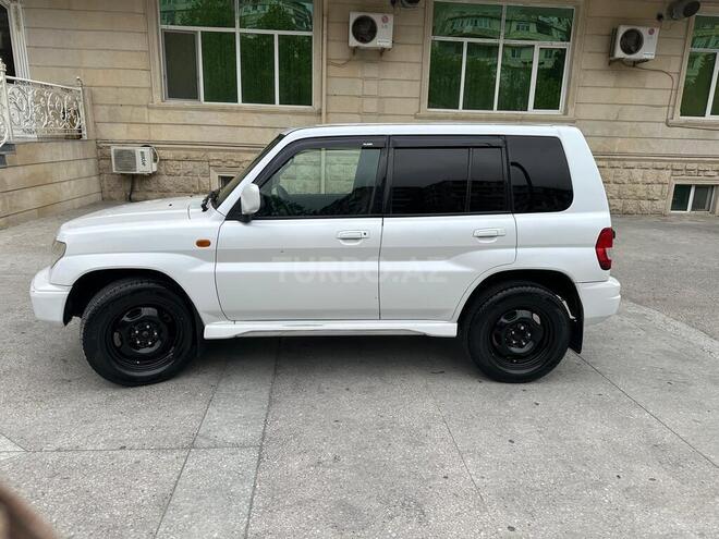 Mitsubishi Pajero io 1999, 320,000 km - 1.8 л - Bakı