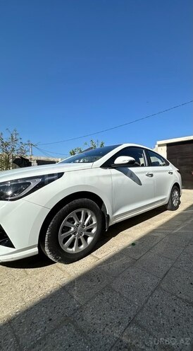 Hyundai Accent 2021, 100,618 km - 1.6 l - Bakı