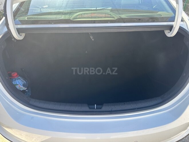 Hyundai Accent 2021, 100,618 km - 1.6 l - Bakı