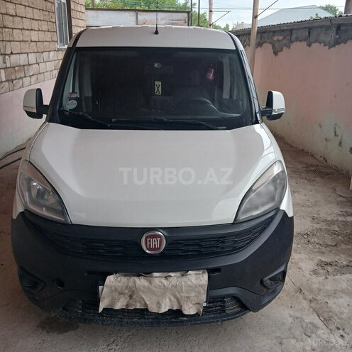 Fiat Doblo 2017, 330,000 km - 1.4 л - Gəncə