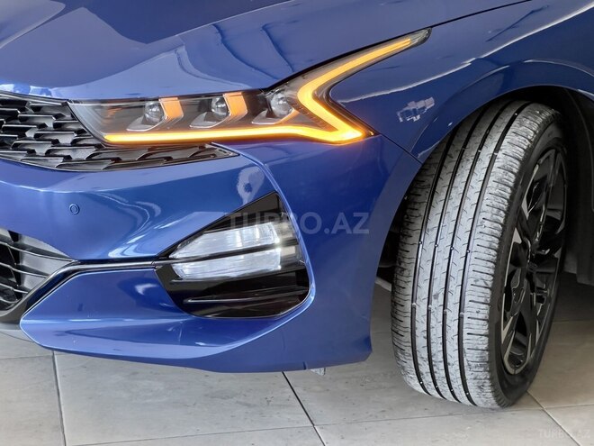 Kia K5-17