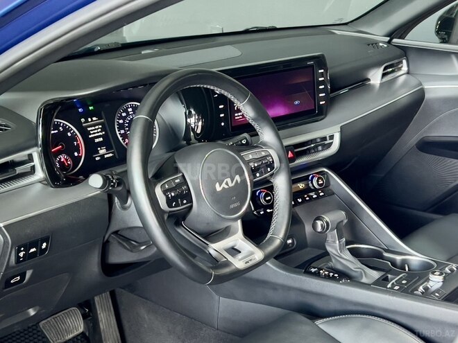 Kia K5-11