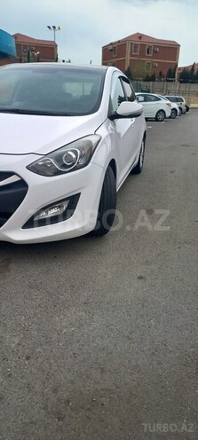 Hyundai i30 2014, 178,000 km - 1.6 l - Bakı