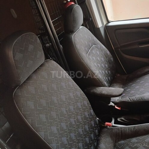 Fiat Doblo 2017, 330,000 km - 1.4 л - Gəncə