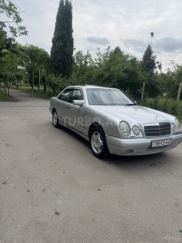 Mercedes E 230 1996, 356,450 km - 2.3 l - Mingəçevir