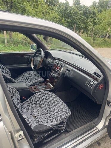Mercedes E 230 1996, 356,450 km - 2.3 l - Mingəçevir