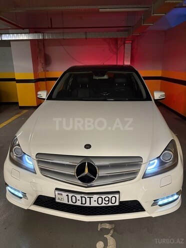Mercedes C 220 d 2012, 235,000 km - 2.2 l - Bakı