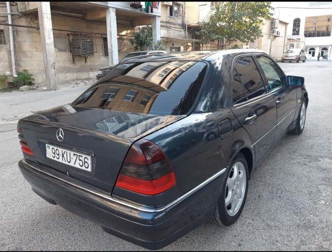 Mercedes C 180 1999, 450,000 km - 1.8 l - Bakı