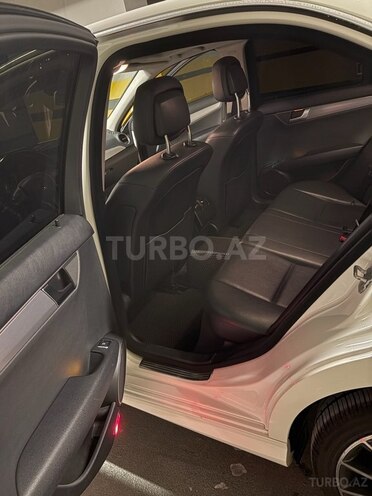 Mercedes C 220 d 2012, 235,000 km - 2.2 l - Bakı