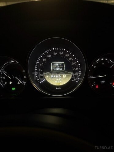 Mercedes C 220 d 2012, 235,000 km - 2.2 l - Bakı