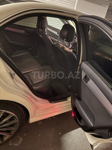 Mercedes C 220 d 2012, 235,000 km - 2.2 l - Bakı