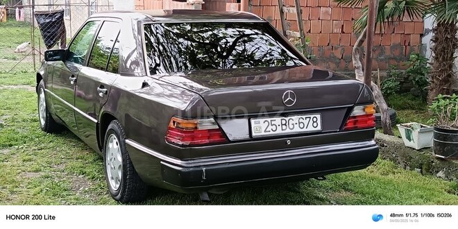 Mercedes E 200 1993, 511,000 km - 2.0 l - Oğuz