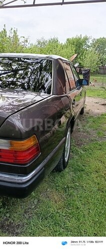 Mercedes E 200 1993, 511,000 km - 2.0 l - Oğuz