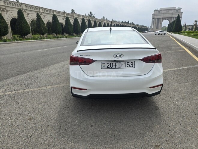Hyundai Accent 2019, 103,000 km - 1.6 л - Gəncə
