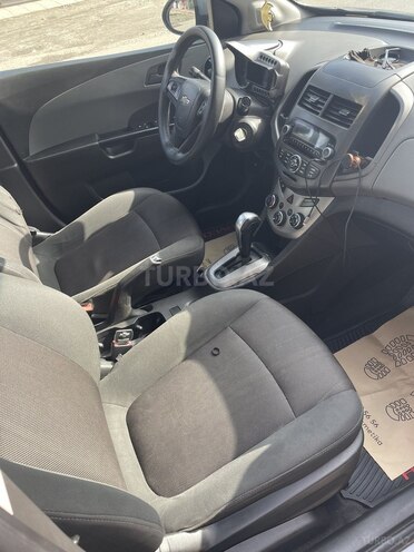 Chevrolet Aveo 2012, 274,000 km - 1.4 l - Astara