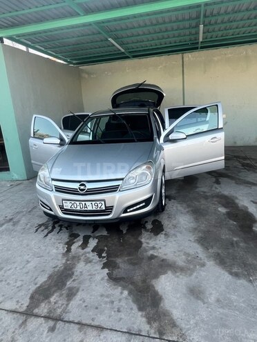 Opel Astra 2008, 230,000 km - 1.4 l - Gəncə
